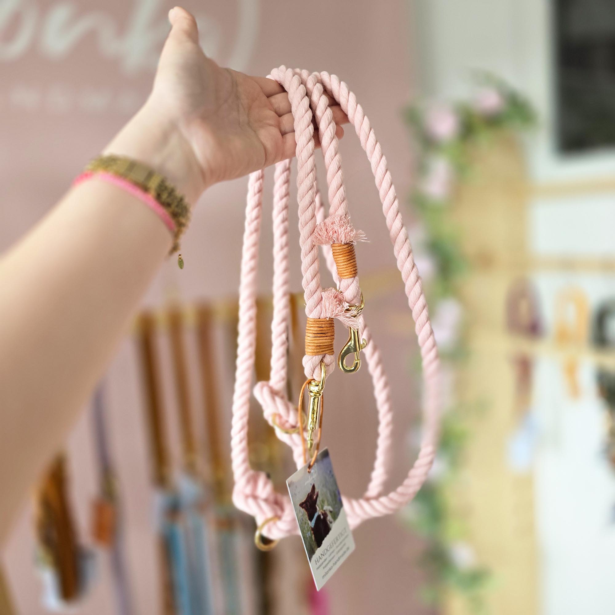 Baumwollleine Pastell Rosa 2,3m (große Karabiner) + Tauzergel Gratis