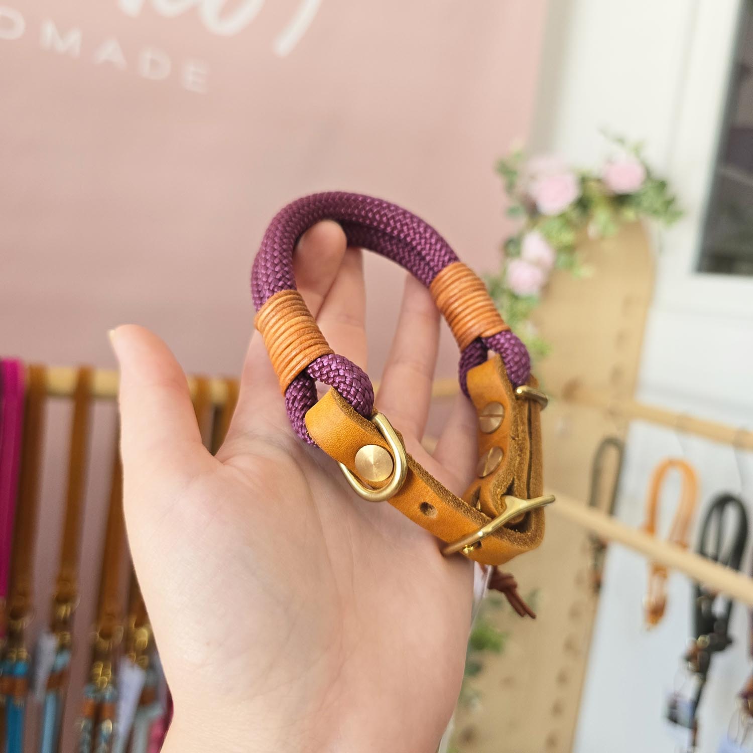 HU23-30cm Tauhalsband Aubergine (8mm Tau)
