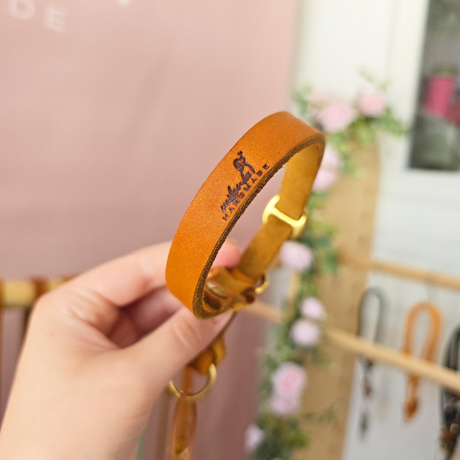 HU22-24cm Zugstopp Fettleder cognac (Kopfumfang 27cm)
